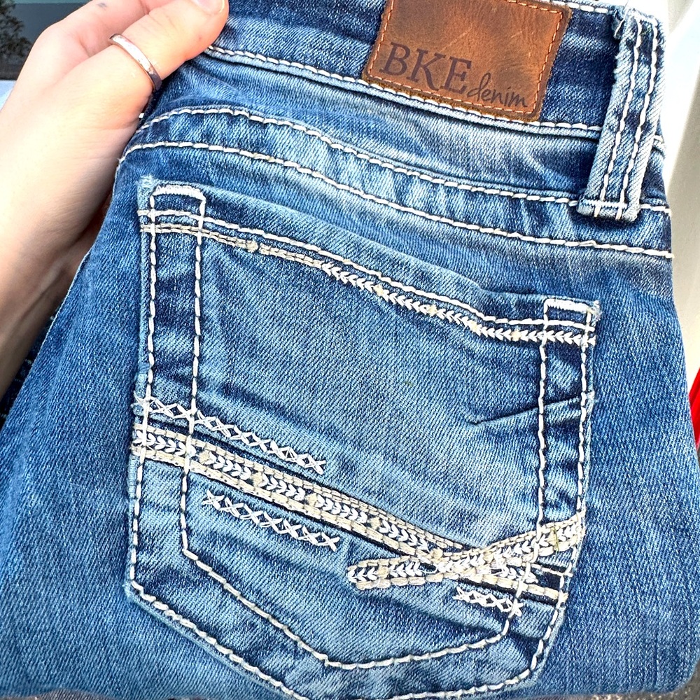 BKE Sabrina Light Washed Jeans, Size 25L, Great Condition, Barely Worn ✨